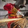 DEWALT DWE4001-B5 220V 4in Angle Grinder (100mm) Toggle Switch 800W - Image 3